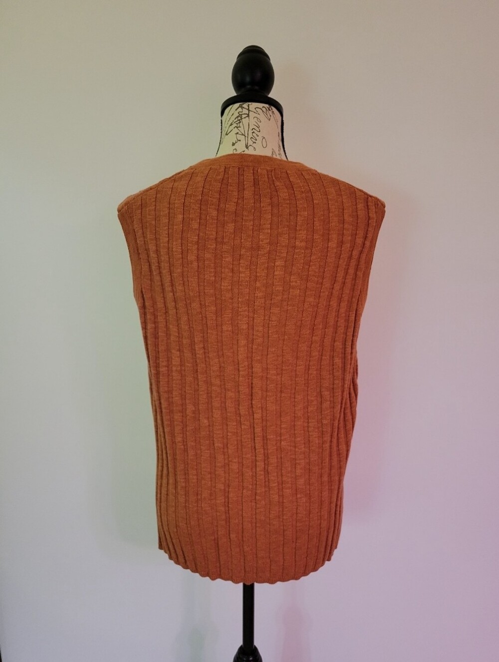 Free People Oversized Rust Ribbed V-Neck Knit Tank - Picture 4 of 8